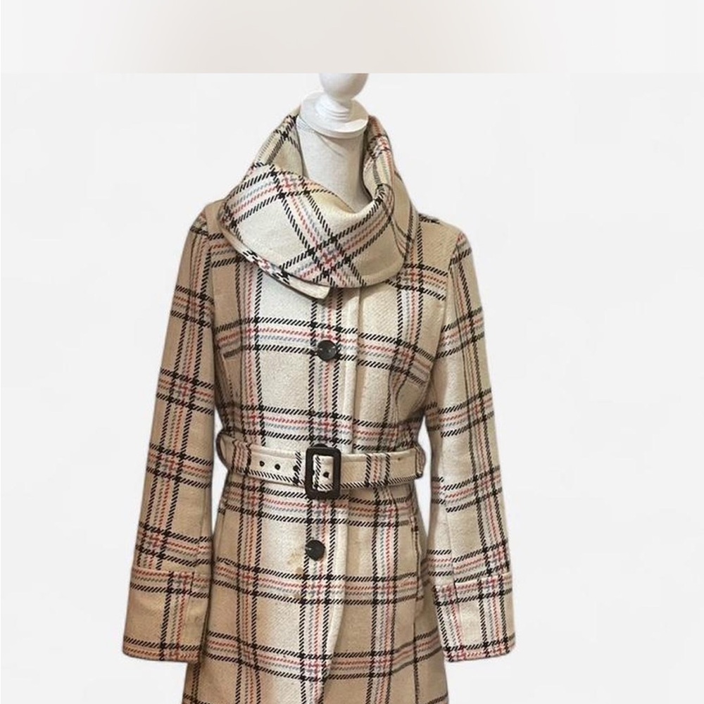 Kimchi Blue Plaid Coat in Cream and Black